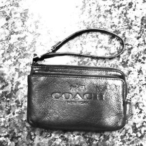 Authentic coach wallet/wristlet